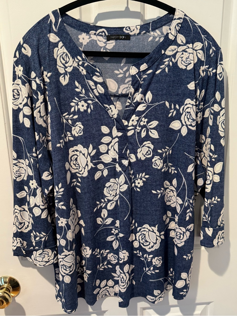 Papermoon Blue & White Floral V-Neck Tunic 2X